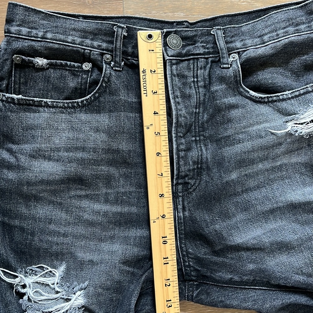 American Eagle Distressed Black Wash 90’s Boyfriend Jeans size 8 - Picture 7 of 12